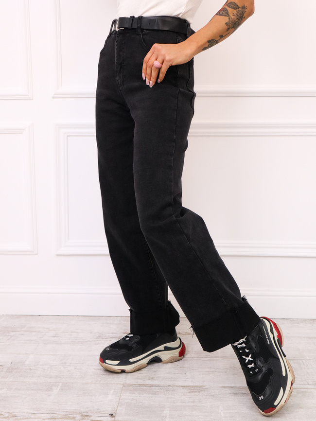 SPODNIE JENASOWE Z PODWINIĘTYMI NOGAWKAMI + PASEK- CZARNE