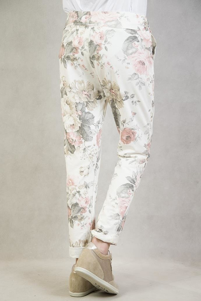 Spodnie dresowe w kwiaty