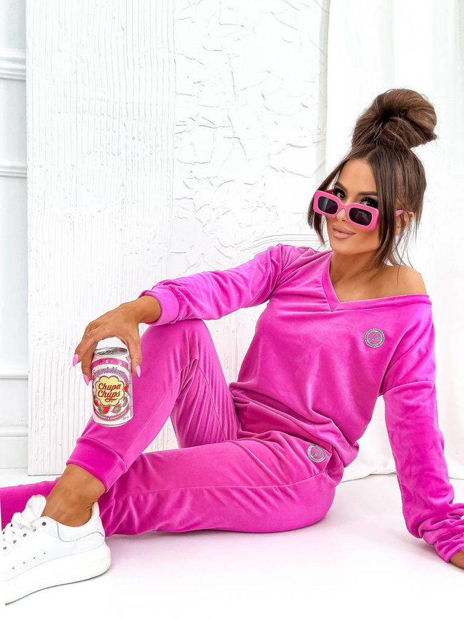 WELUROWY KOMPLET DRESOWY BLUZA W SZPIC + SPODNIE Z NASZYWKĄ- RÓŻOWY