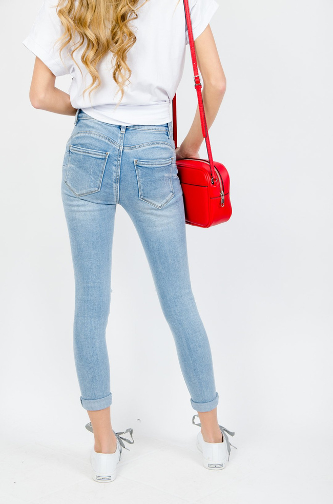 SPODNIE JEANSOWE Z DZIURAMI