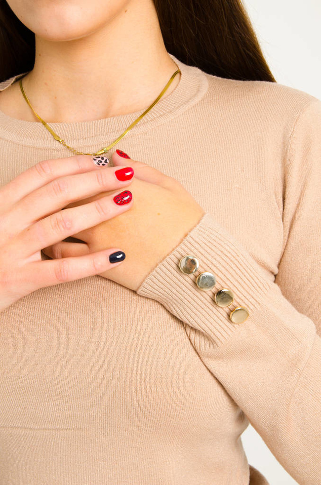 SWETER Z OZDOBNYMI GUZIKAMI- BRĄZOWY