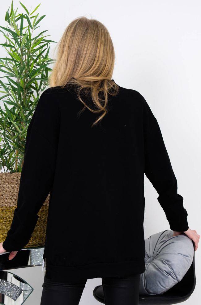 CZARNA BLUZKA Z ŁAŃCUSZKIEM WYKOŃCZONA KOSZULĄ