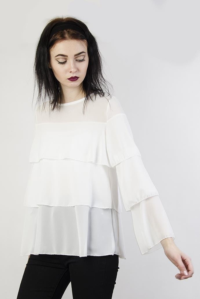 Biała bluzka z falbanami