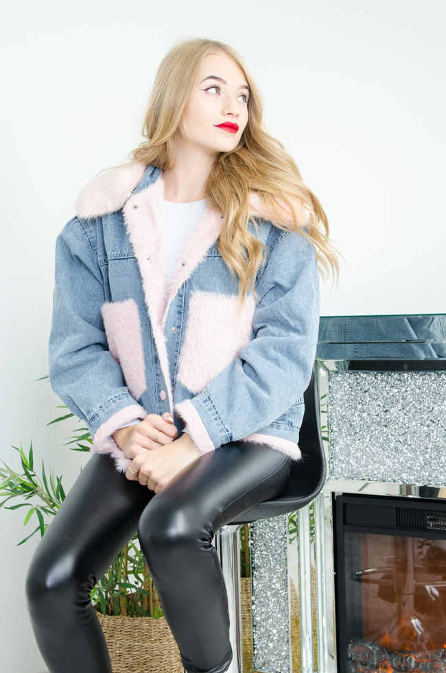 JEANSOWA KURTKA Z RÓŻOWYM FUTERKIEM