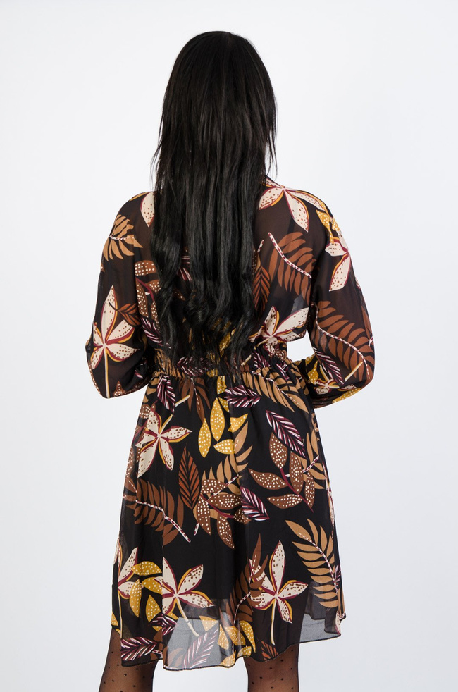 CZARNA SUKIENKA W KWIATY ZE ZŁOTYMI GUZIKAMI