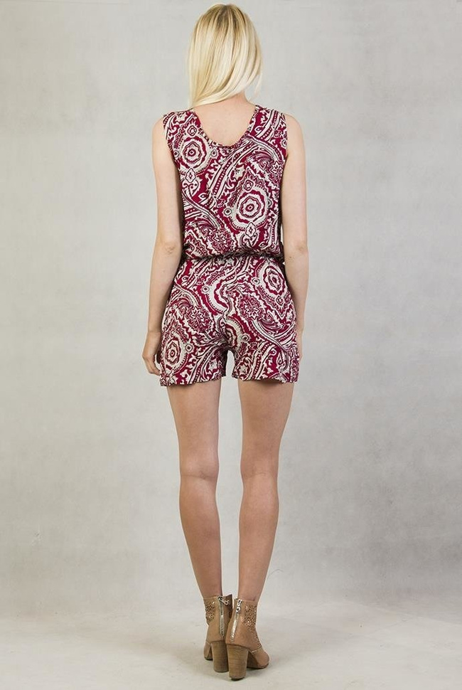 Kombinezon czerwono-biały z zamkiem