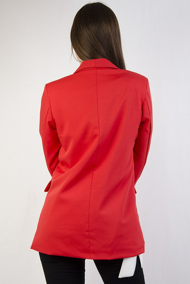 Czerwony żakiet bez guzików