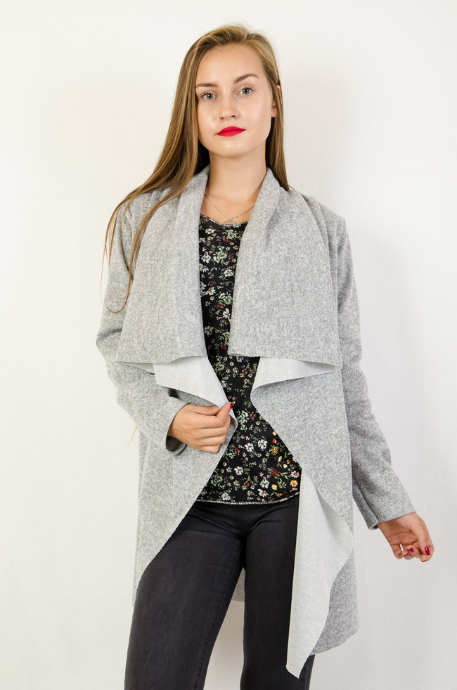 Jasnoszara narzuta z asymetrycznym przodem