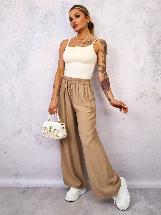 SPODNIE MATERIAŁOWE Z SZEROKIMI NOGAWKAMI- JASNOBRĄZOWE 