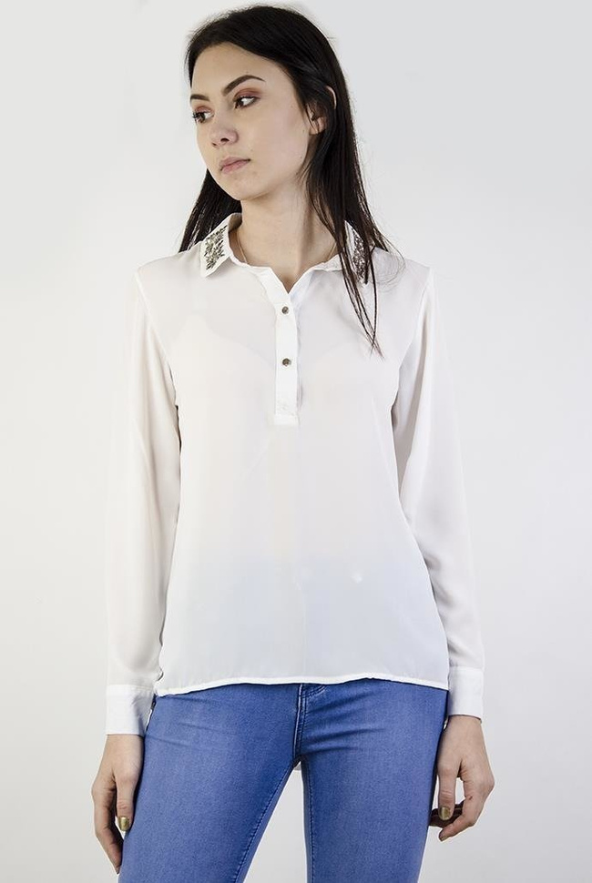 Biała koszula ze zdobionym kołnierzem