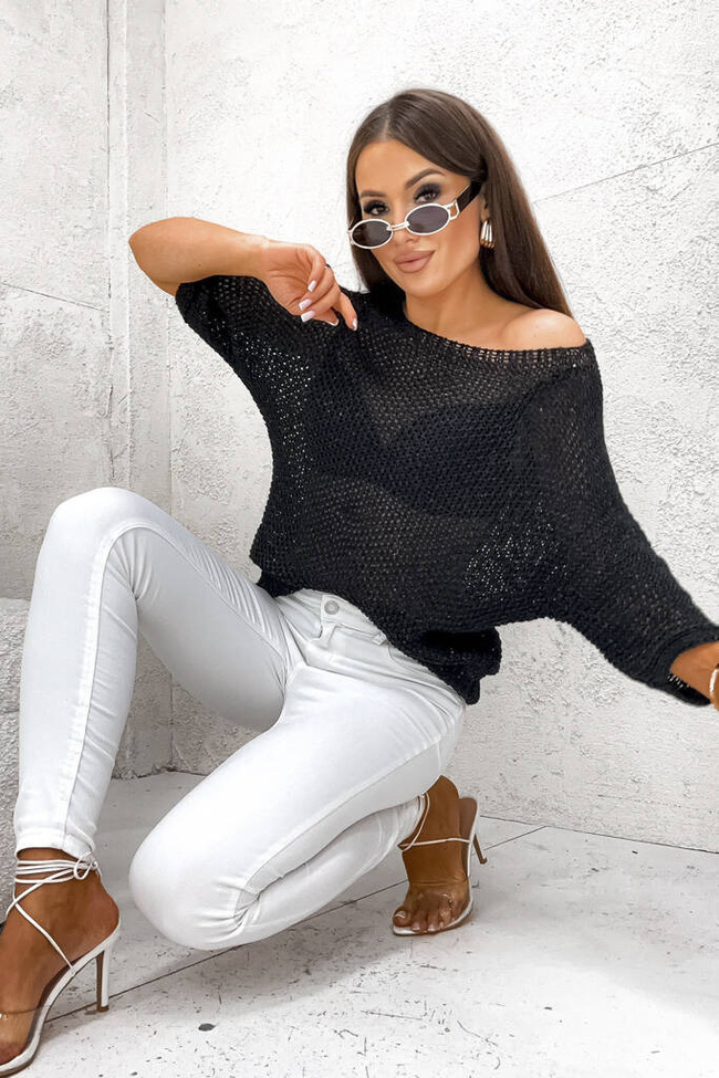 SWETER NIETOPERZ Z CEKINAMI- CZARNY