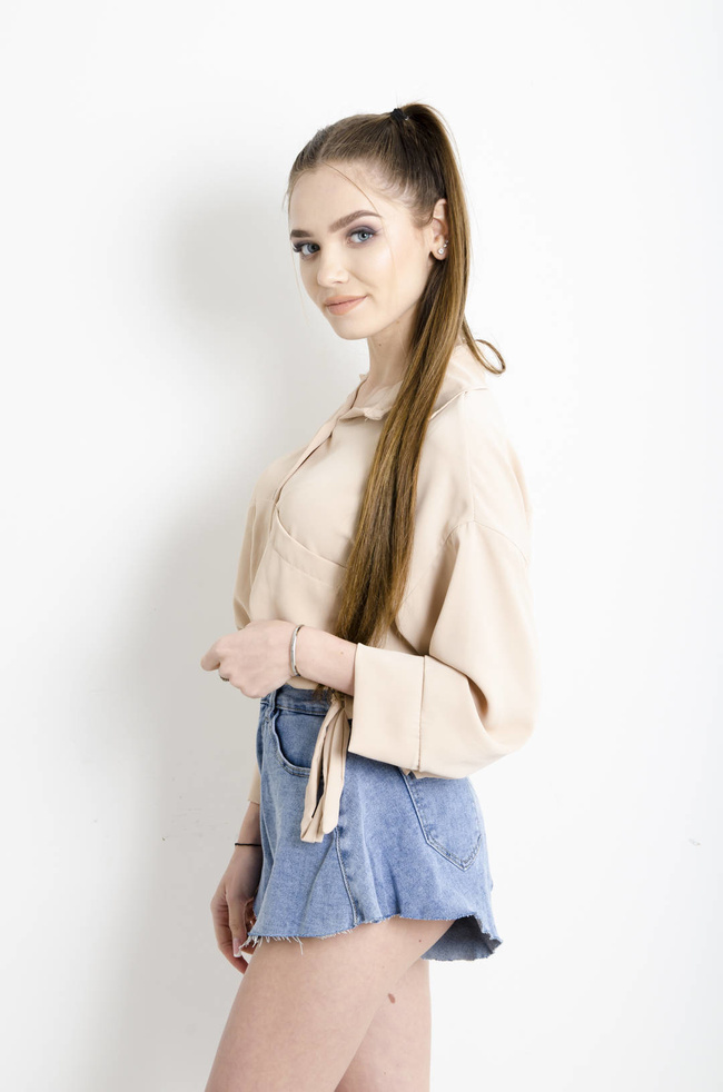 KOSZULA KRÓTKA ZE ŚCIĄGACZEM- BEŻOWA