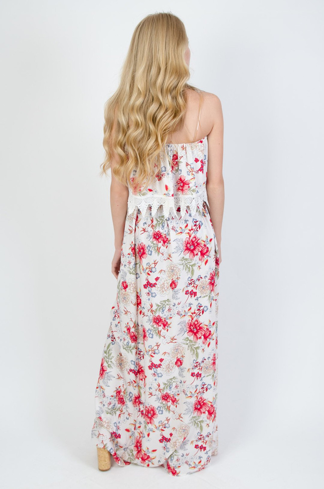 Biała sukienka hiszpanka w kwiaty