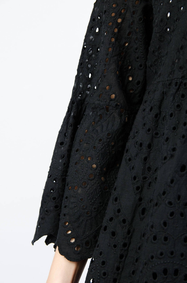 CZARNA AŻUROWA SUKIENKA