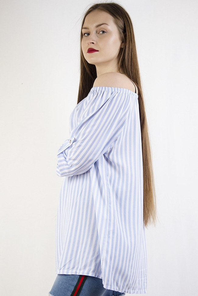 Bluzka hiszpanka w jasnoniebieskie paski