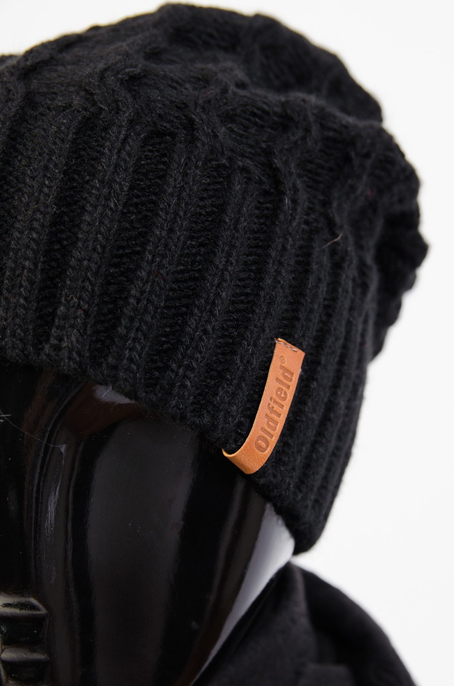 CZARNA ZIMOWA CZAPKA SMERFETKA 