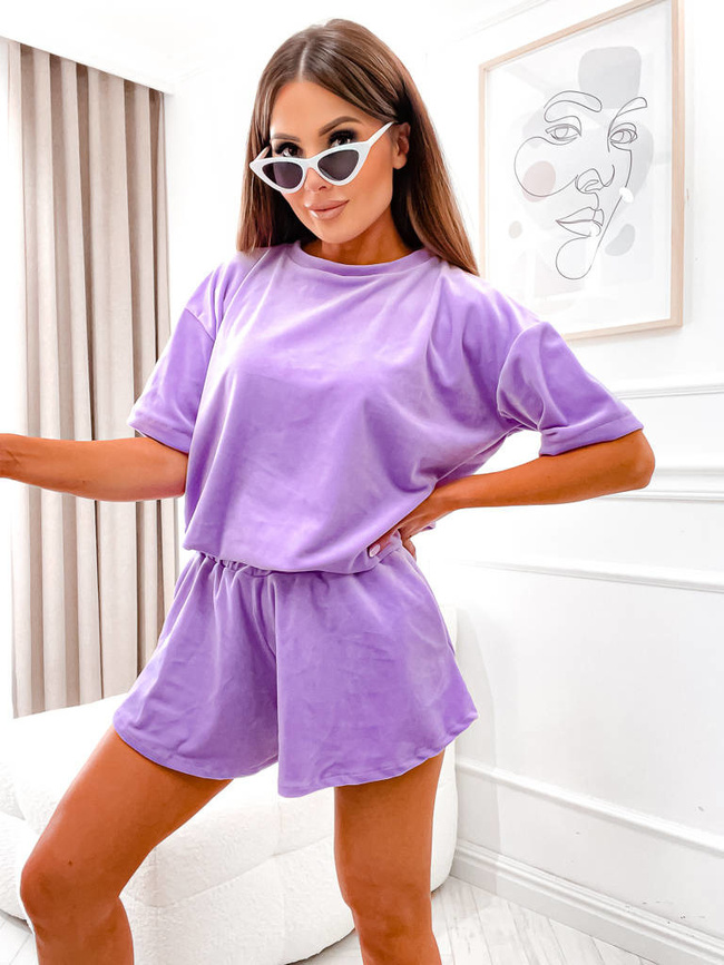 KOMPLET WELUROWY SZORTY+ T-SHIRT- LILIOWY