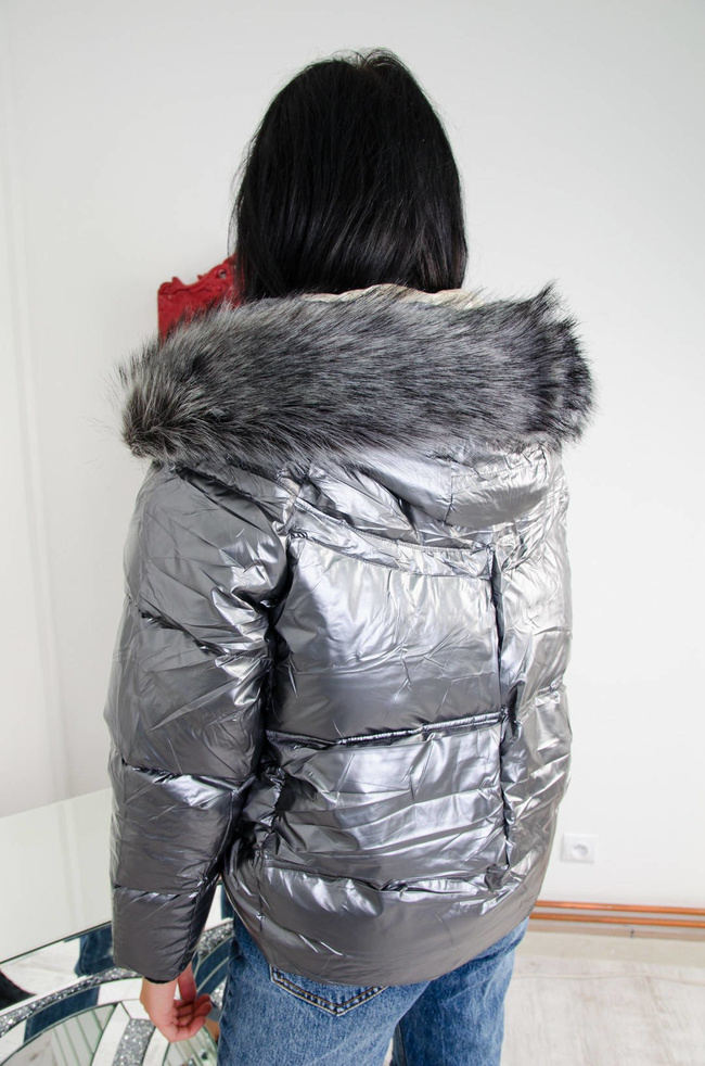 KRÓTKA SZARA METALICZNA KURTKA Z FUTERKIEM
