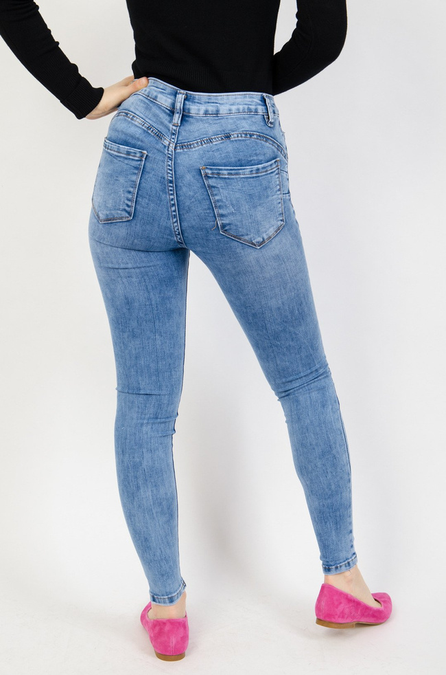 Jasne spodnie jeansowe typu push up