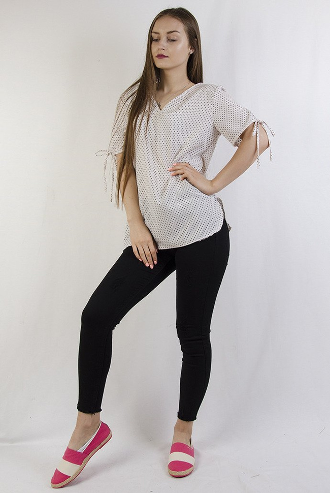 Beżowa bluzka w kropeczki