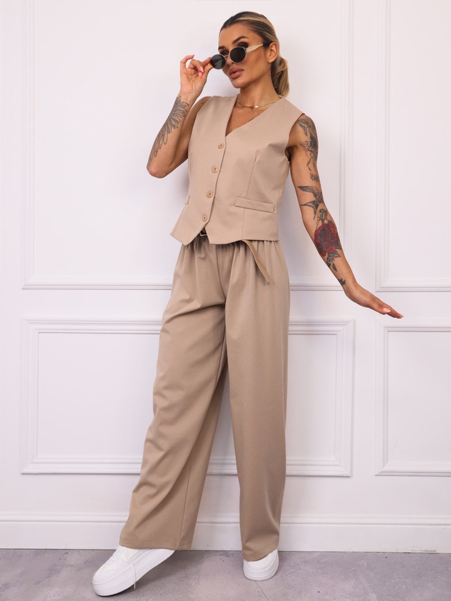 KOMPLET KAMIZELKA+ SPODNIE Z SZEROKIMI NOGAWKAMI I PASKIEM- CIEMNOBEŻOWY