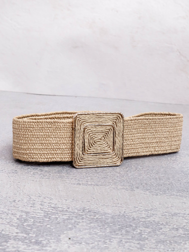 PASEK SŁOMIANY Z KWADRATOWĄ KLAMRĄ- BEŻOWY