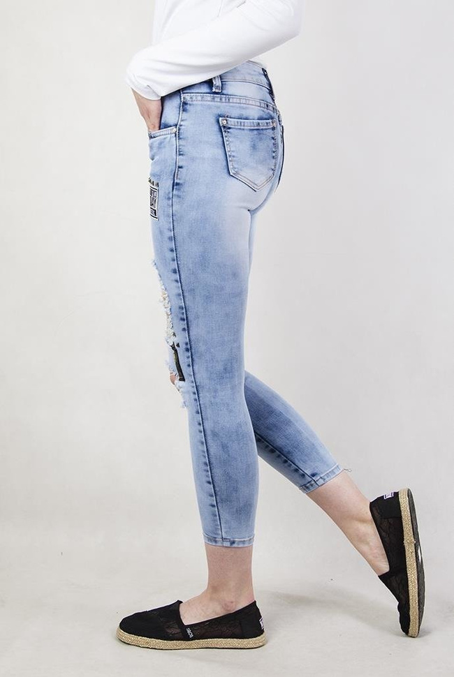 Spodnie jeansowe 7/8 z naszywkami