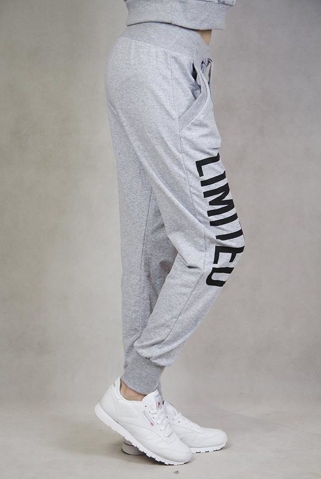 Szary komplet dresowy "LIMITED"