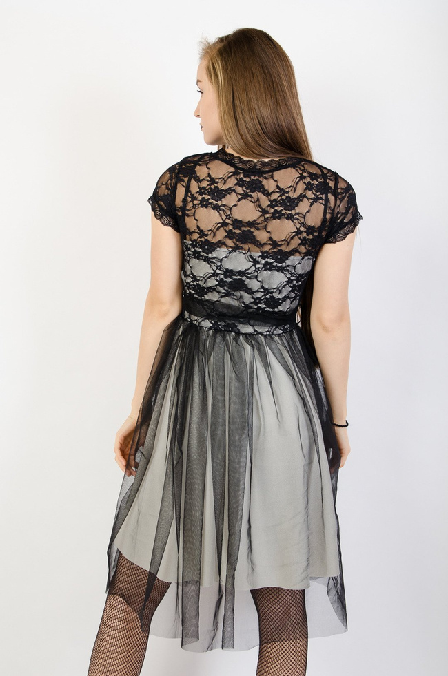 Czarna sukienka koronkowa z tiulem