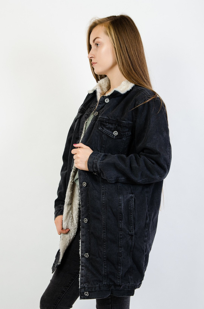 Czarna ocieplana kurtka jeansowa
