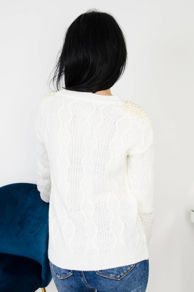 KREMOWY SWETER Z PEREŁKAMI