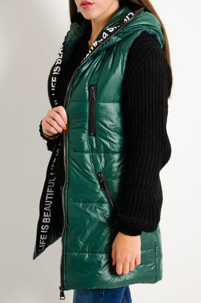 DŁUGA ASYMETRYCZNA KAMIZELKA Z OZDOBNYM PASEM- ZIELONA