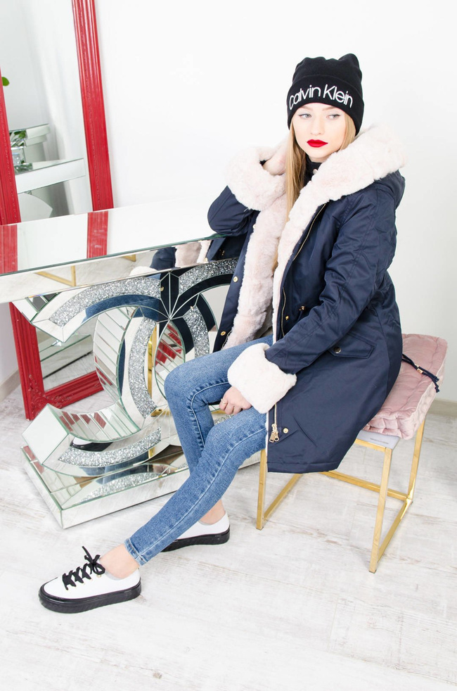 GRANATOWA ZIMOWA KURTKA PARKA Z BEŻOWYM FUTERKIEM-OCIEPLANA