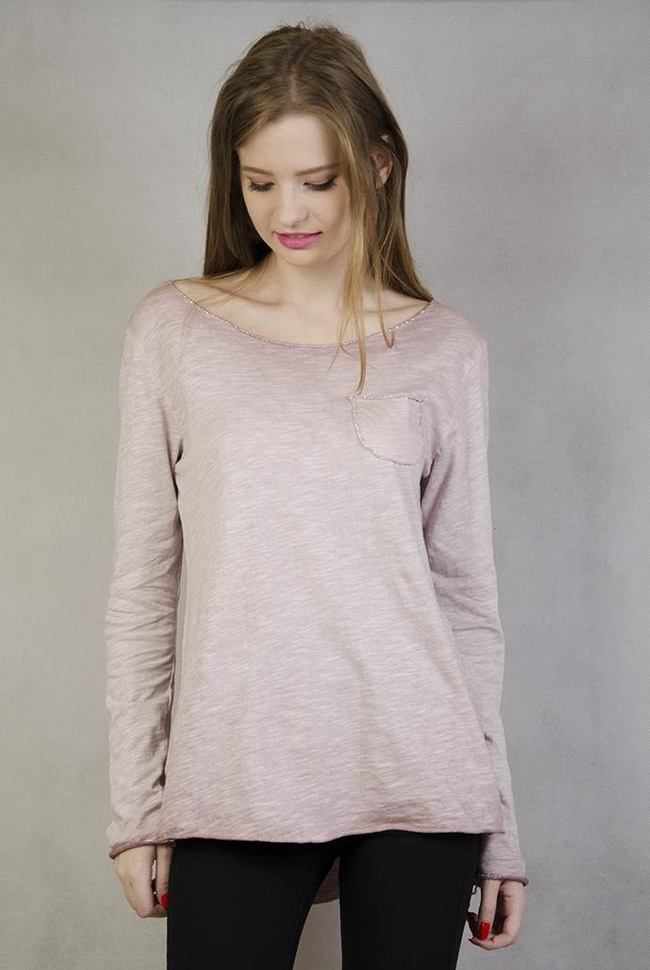 Różowa bluzka z kieszonką