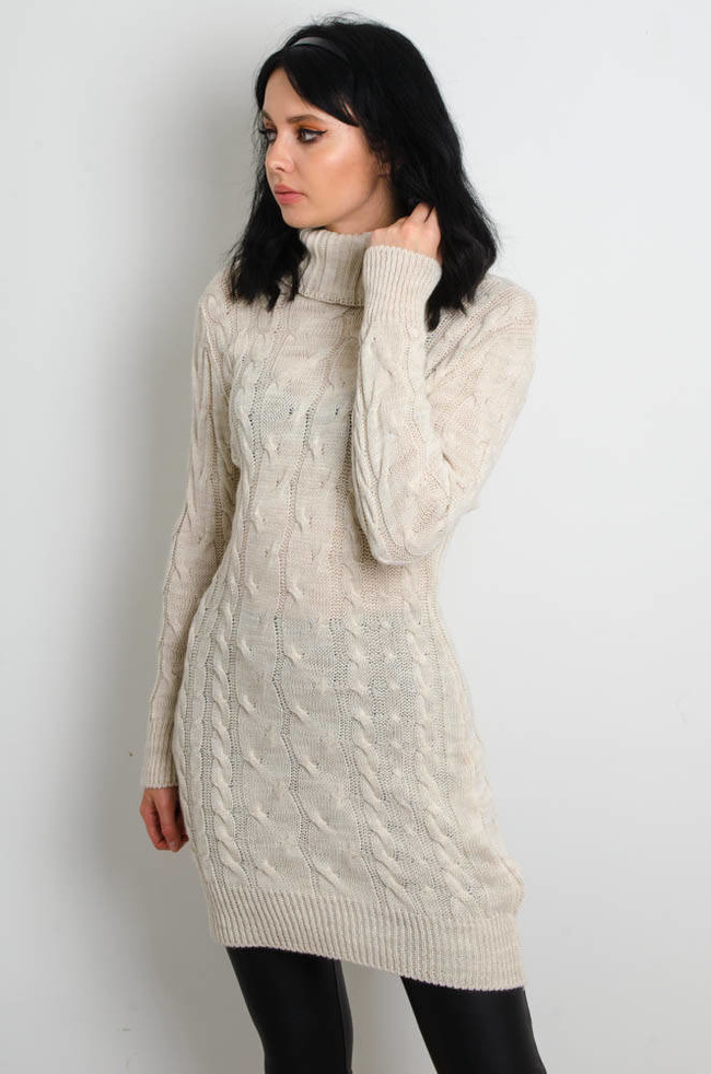 BEŻOWA SWETERKOWA SUKIENKA Z GOLFEM