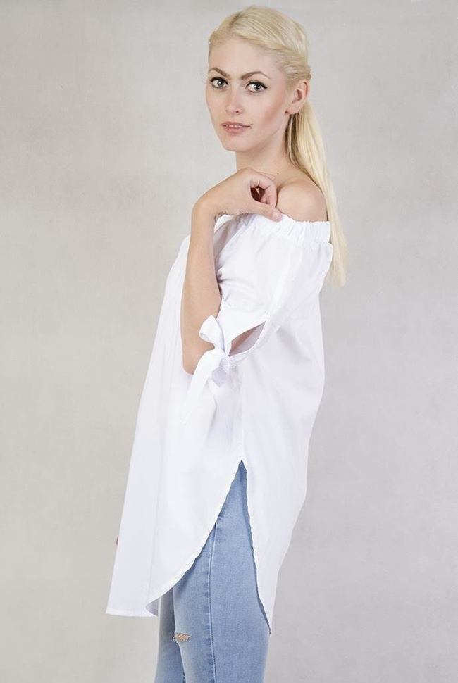 Bluzka biała z rękawem 3/4 i hiszpańskim dekoltem