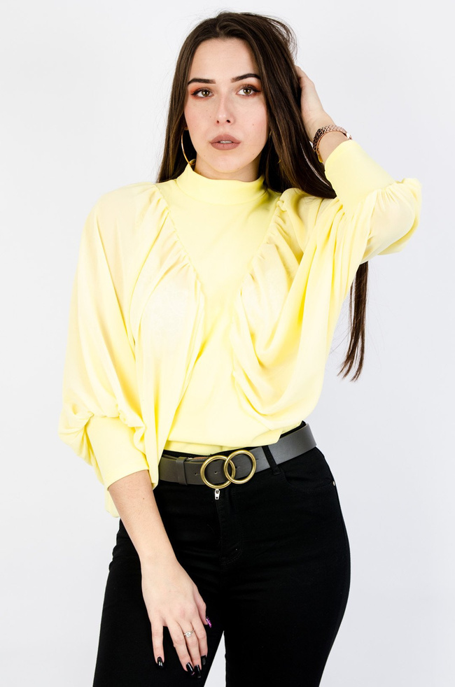 Żółta bluzka typu nietoperz