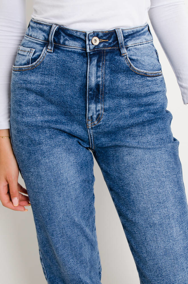 SPODNIE JEANSOWE Z ZAPIĘCIEM NA DOLE NOGAWKI- WYSOKI STAN