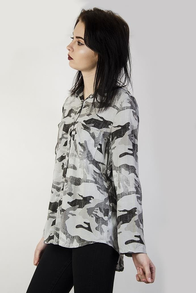 Koszula moro o szarym odcieniu