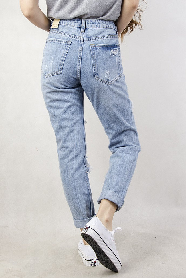 Spodnie jeansowe typu boyfriend z perełkami