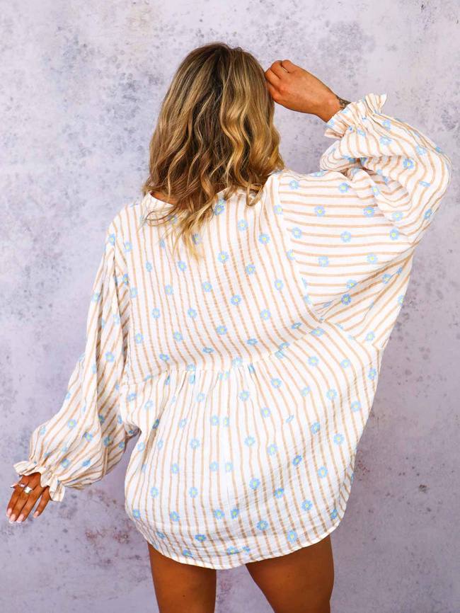 BLUZKA KOSZULOWA OVERSIZE W PASKI I KWIATY- BRĄZOWA