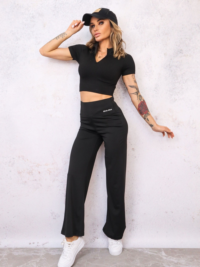 LEGGINSY Z SZEROKIMI NOGAWKAMI I OZDOBNYM NAPISEM- CZARNE