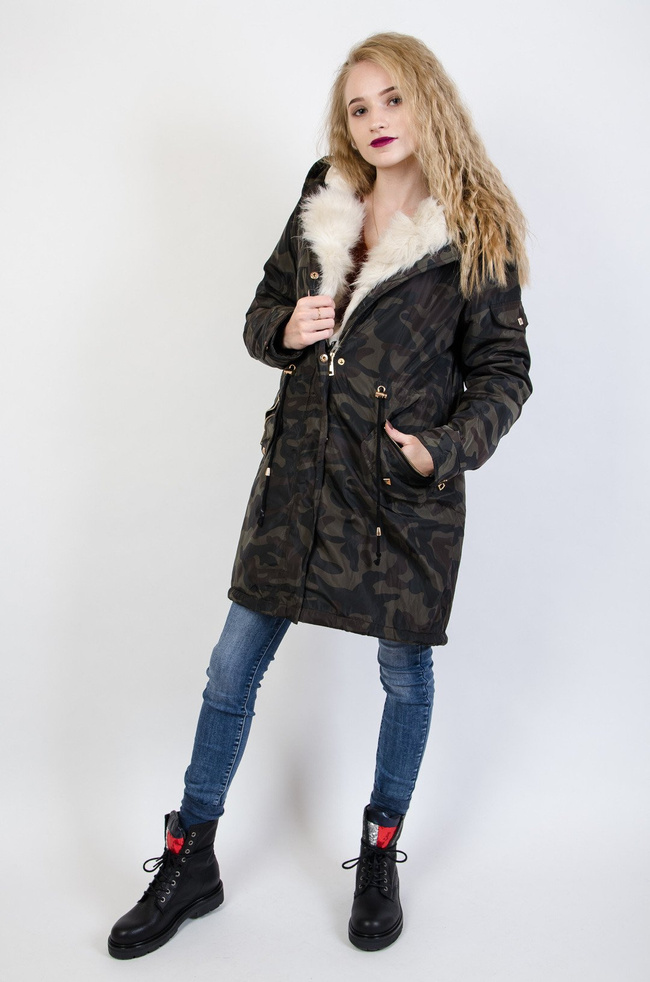 Kurtka moro ocieplana z futerkiem