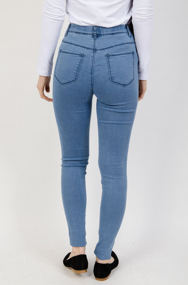 Niebieskie jegginsy z przylegającą nogawką