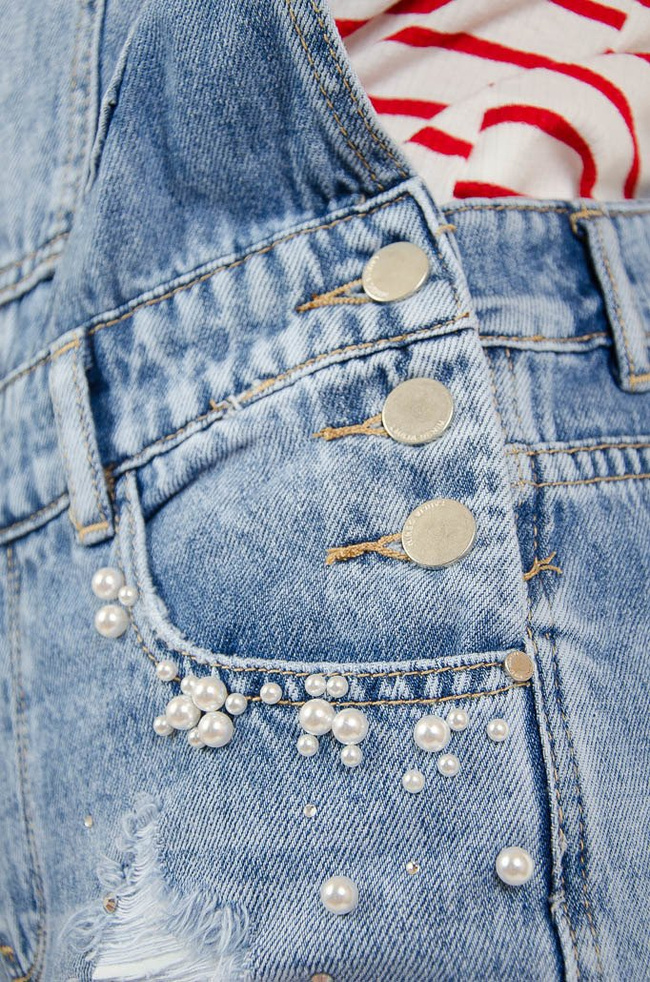 JEANSOWE OGRODNICZKI Z PEREŁKAMI