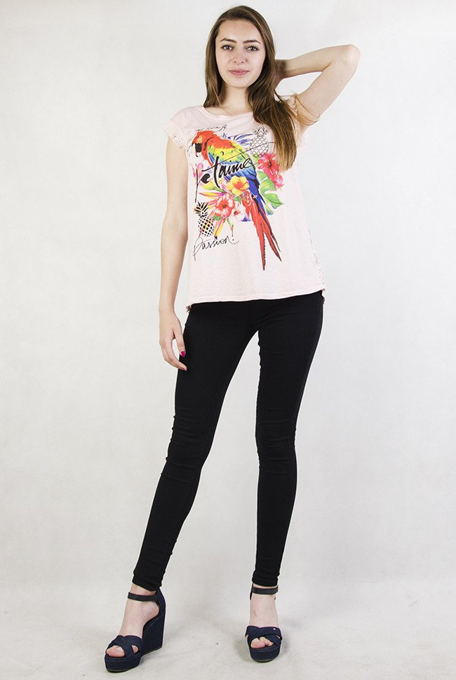 Jasnoróżowa bluzka bez rękawów z kolorowym nadrukiem