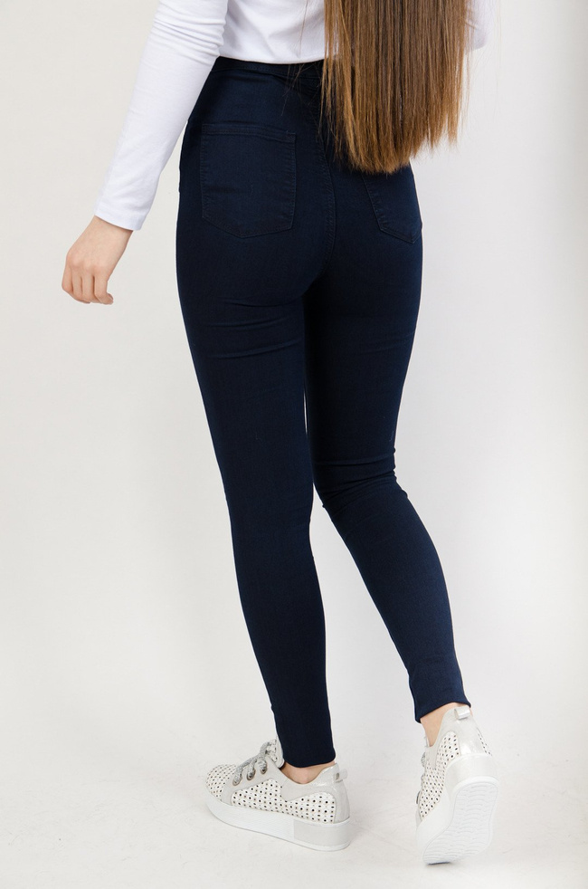 Intensywnie granatowe rurki z wysokim stanem