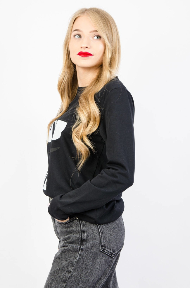 CZARNA BLUZA Z APLIKACJĄ