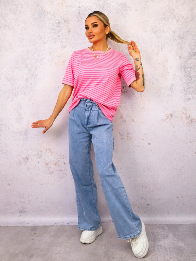 T-SHIRT OVERSIZE W PASKI- RÓŻOWO-FUKSJOWY