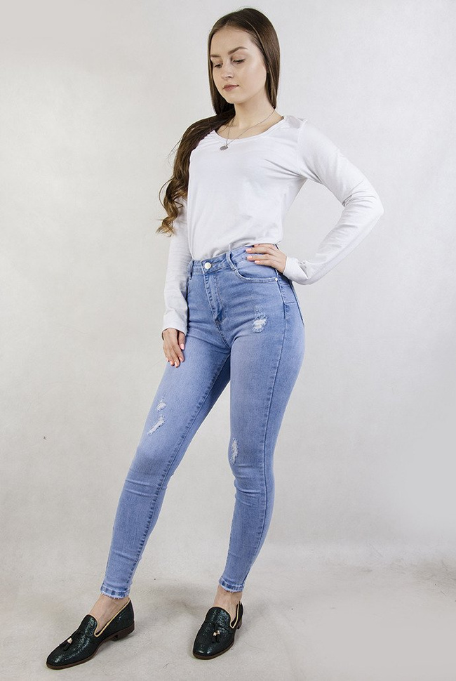 Jasne spodnie jeansowe typu Push Up